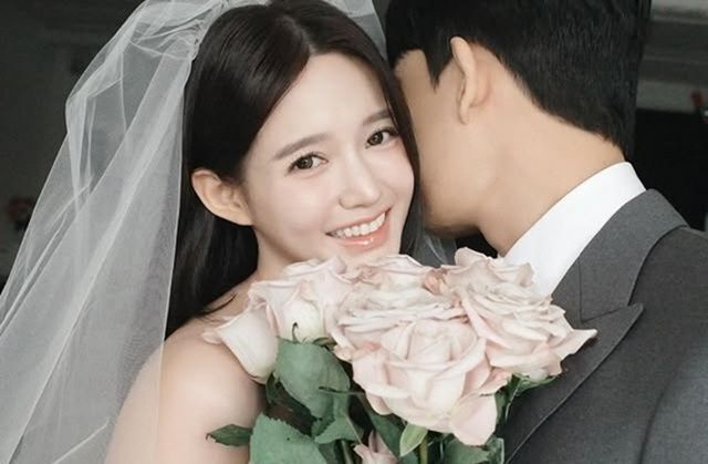 남보라·김보라, 두 배우의 극과극 결혼 행보
